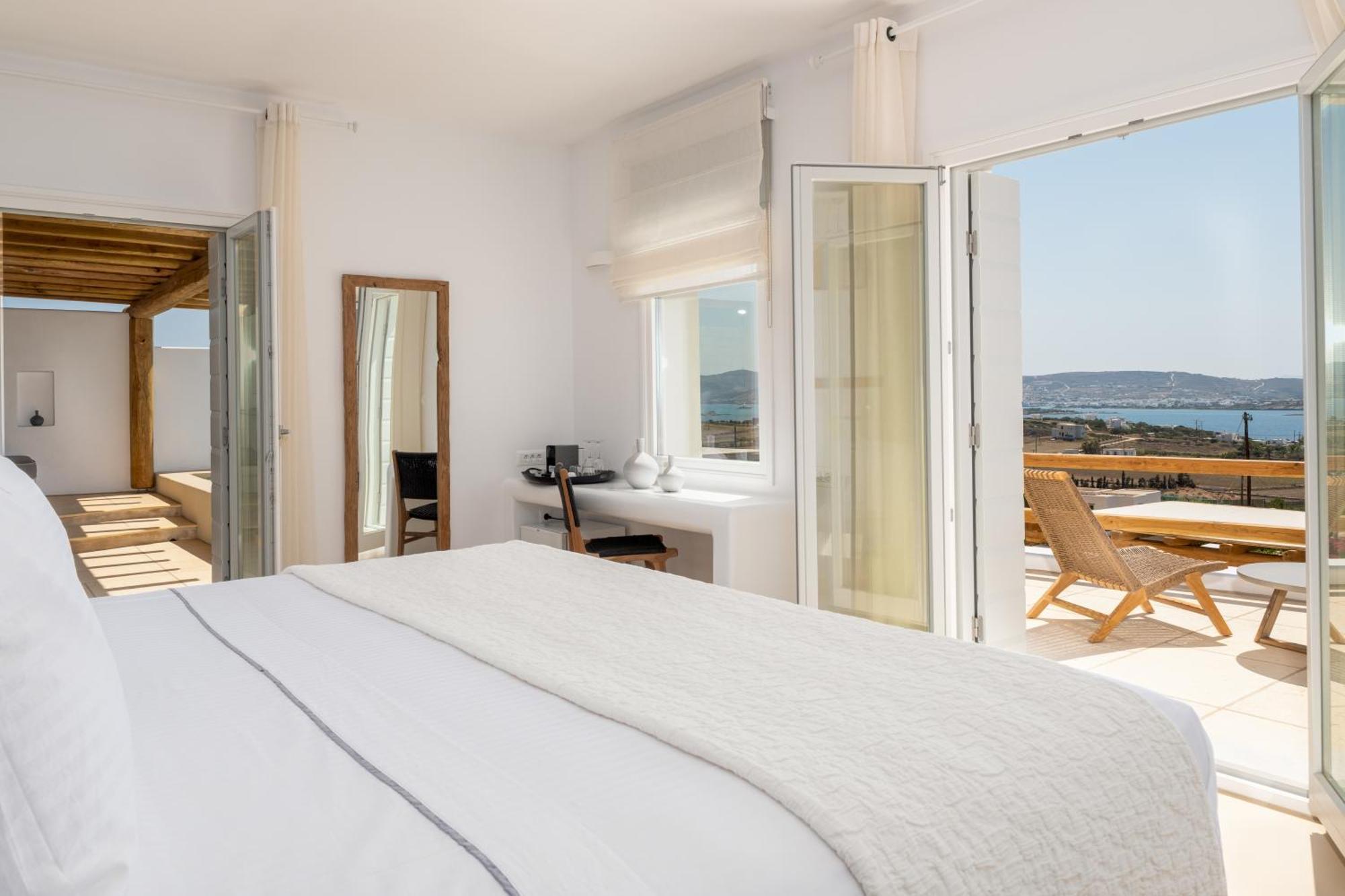 Anna Platanou Suites Agia Irini  ภายนอก รูปภาพ