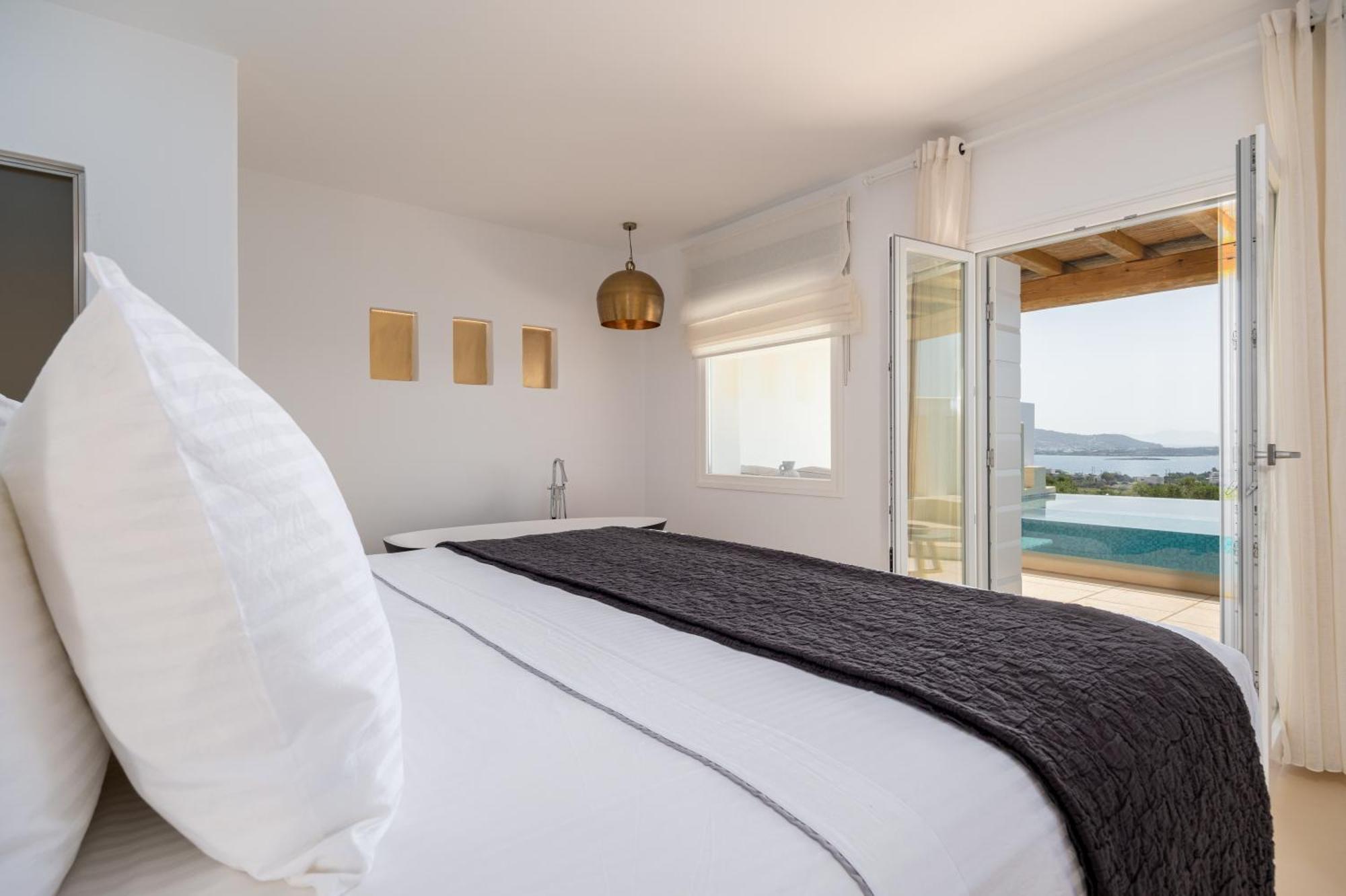 Anna Platanou Suites Agia Irini  ภายนอก รูปภาพ